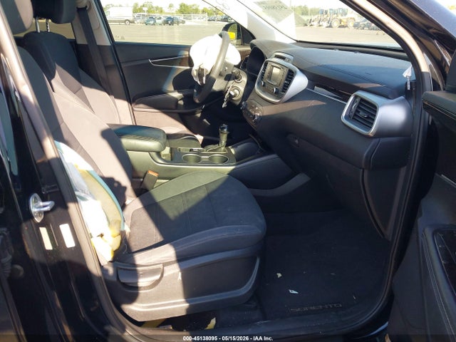2016 Kia Sorento 3.3l Lx მანქანა იყიდება აუქციონზე, vin: 5XYPG4A58GG157369, აუქციონის ნომერი: 45138095