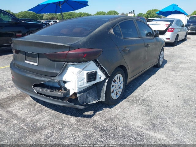 45138122 :رقم المزاد ، 5NPD74LF5JH295850 vin ، 2018 Hyundai Elantra Se مزاد بيع