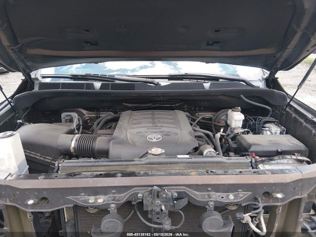 5TFAY5F18KX869935 Toyota Tundra 1794 5.7l V8