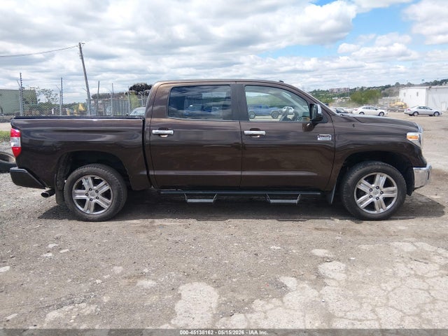 5TFAY5F18KX869935 Toyota Tundra 1794 5.7l V8
