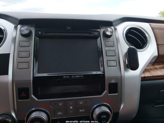 5TFAY5F18KX869935 Toyota Tundra 1794 5.7l V8