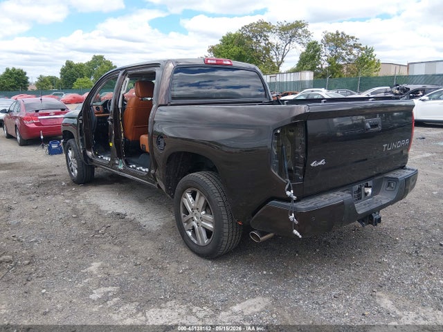 5TFAY5F18KX869935 Toyota Tundra 1794 5.7l V8