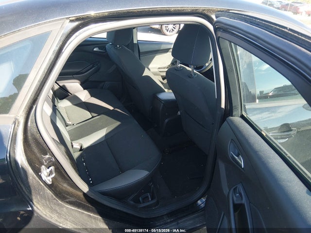 45138174 :رقم المزاد ، 1FADP3F25EL409601 vin ، 2014 Ford Focus Se مزاد بيع