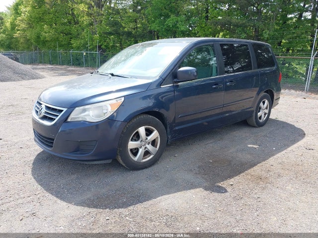45138182 :رقم المزاد ، 2V8HW34119R578329 vin ، 2009 Volkswagen Routan Se مزاد بيع