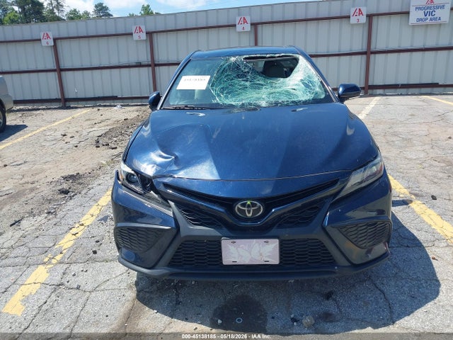 45138185 :رقم المزاد ، 4T1G11AK0MU547023 vin ، 2021 Toyota Camry Se مزاد بيع