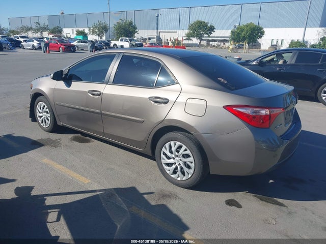 Aukcja sprzedaży 2017 Toyota Corolla Le, vin: 5YFBURHE9HP722215, numer aukcji: 45138188
