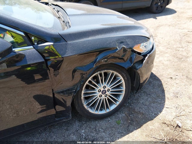 45138198 :رقم المزاد ، 3FA6P0HD0FR277582 vin ، 2015 Ford Fusion Se مزاد بيع
