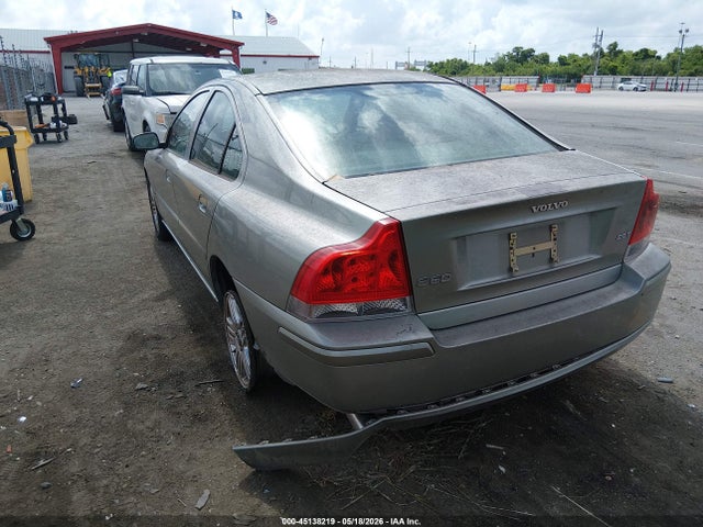 2006 Volvo S60 2.5t მანქანა იყიდება აუქციონზე, vin: YV1RS592462551543, აუქციონის ნომერი: 45138219