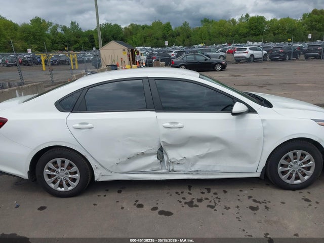 Продажа на аукционе авто 2021 Kia Forte Fe, vin: 3KPF24AD5ME393522, номер лота: 45138235