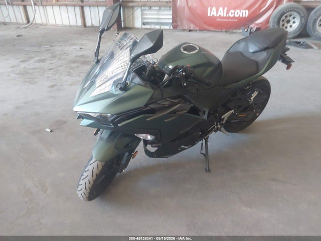 45138341 :رقم المزاد ، ML5EXGH15RDA20769 vin ، 2024 Kawasaki Ex500 H مزاد بيع