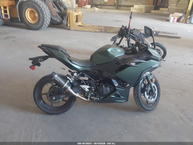 45138341 :رقم المزاد ، ML5EXGH15RDA20769 vin ، 2024 Kawasaki Ex500 H مزاد بيع