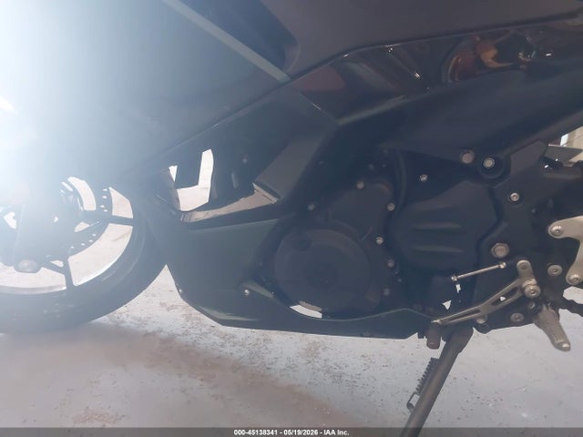 45138341 :رقم المزاد ، ML5EXGH15RDA20769 vin ، 2024 Kawasaki Ex500 H مزاد بيع