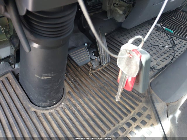 Isuzu Npr Gas Reg 2014 54DC4W1B1ES800480 Image 10