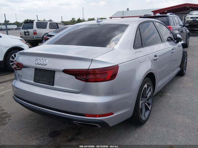 WAUGMAF41KA119723 Audi A4 40 Premium/40 Titanium Premium
