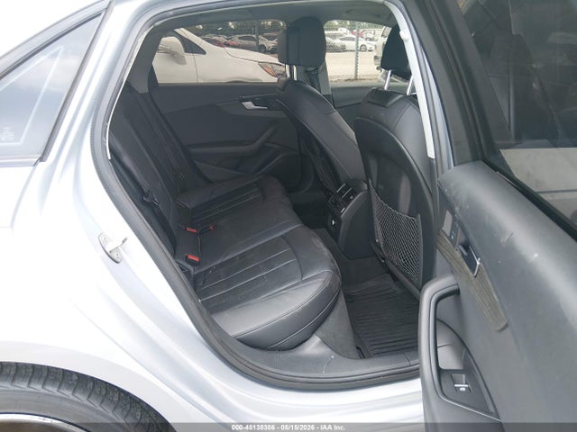 WAUGMAF41KA119723 Audi A4 40 Premium/40 Titanium Premium