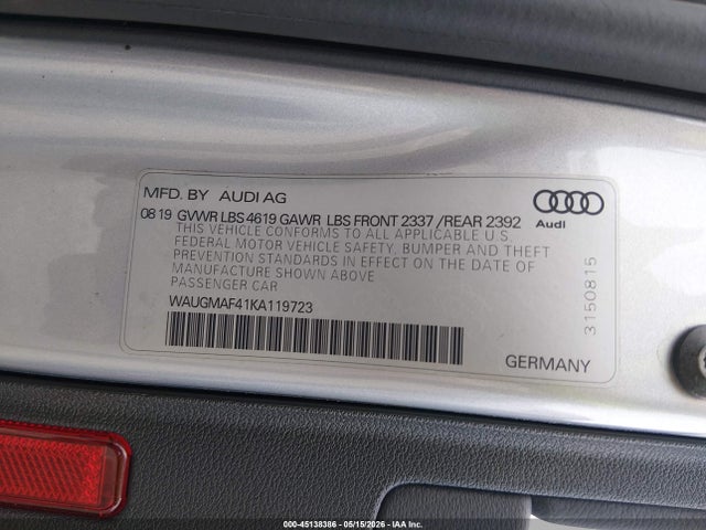 WAUGMAF41KA119723 Audi A4 40 Premium/40 Titanium Premium