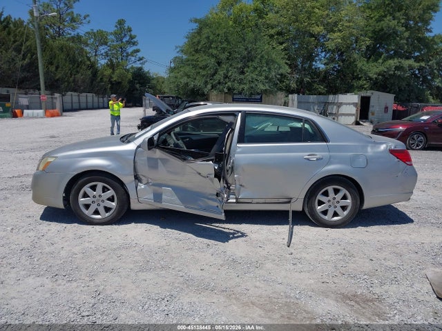 2005 Toyota Avalon Xl მანქანა იყიდება აუქციონზე, vin: 4T1BK36B85U052789, აუქციონის ნომერი: 45138445