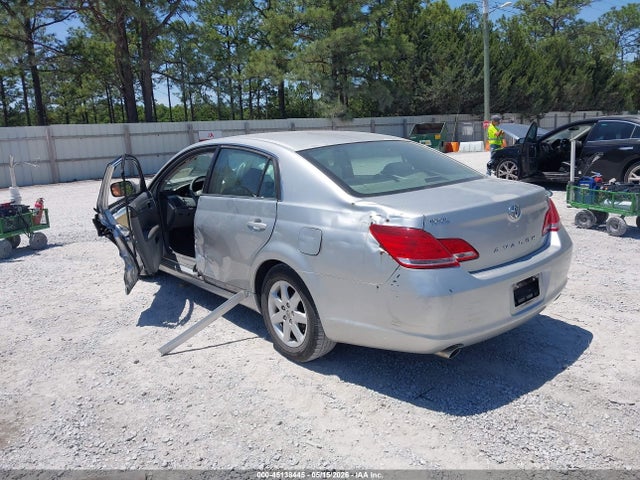 2005 Toyota Avalon Xl მანქანა იყიდება აუქციონზე, vin: 4T1BK36B85U052789, აუქციონის ნომერი: 45138445