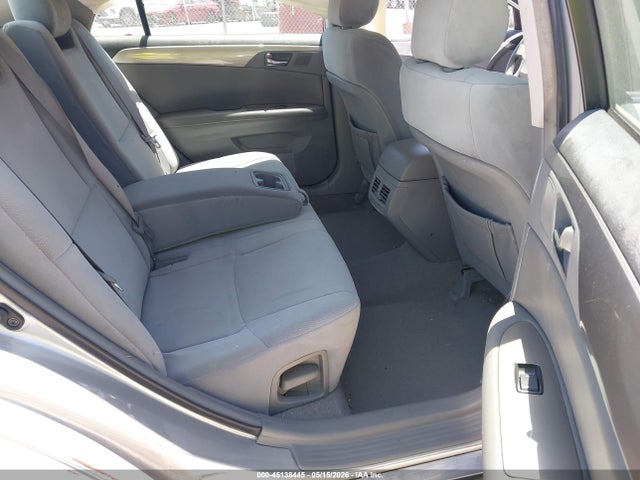 2005 Toyota Avalon Xl მანქანა იყიდება აუქციონზე, vin: 4T1BK36B85U052789, აუქციონის ნომერი: 45138445