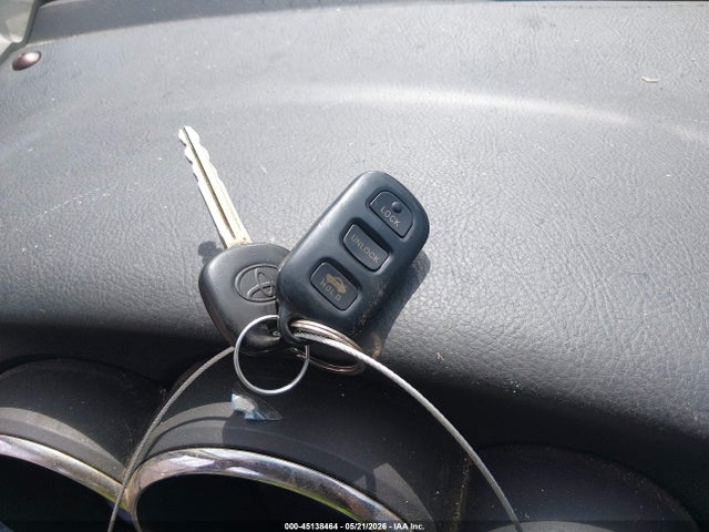 Aukcja sprzedaży 2005 Toyota Matrix Xr, vin: 2T1KR32E65C381696, numer aukcji: 45138464