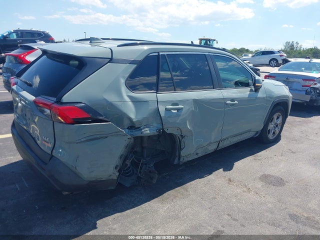 2020 Toyota Rav4 Xle მანქანა იყიდება აუქციონზე, vin: 2T3W1RFV1LW059752, აუქციონის ნომერი: 45138538