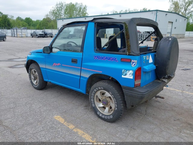 45138549 :رقم المزاد ، 2CNBJ18U3N6917057 vin ، 1992 Geo Tracker مزاد بيع