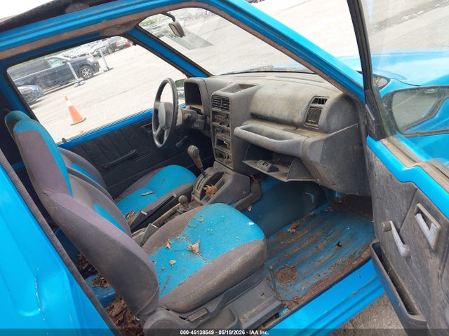 45138549 :رقم المزاد ، 2CNBJ18U3N6917057 vin ، 1992 Geo Tracker مزاد بيع