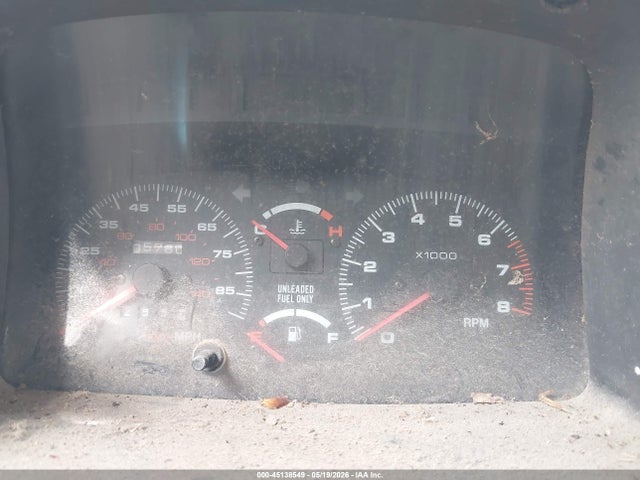 45138549 :رقم المزاد ، 2CNBJ18U3N6917057 vin ، 1992 Geo Tracker مزاد بيع