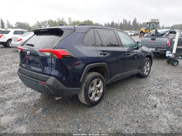 45138553 :رقم المزاد ، 2T3P1RFV1NW272613 vin ، 2022 Toyota Rav4 Xle مزاد بيع