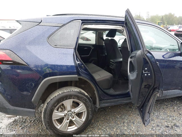 45138553 :رقم المزاد ، 2T3P1RFV1NW272613 vin ، 2022 Toyota Rav4 Xle مزاد بيع