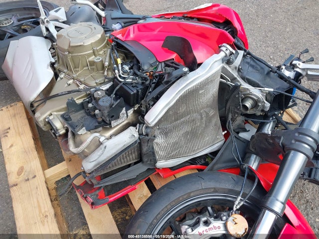 Ducati Panigale V4/v4s/v4s Speciale 2019 ZDMDAGNW3KB005760 Image 16