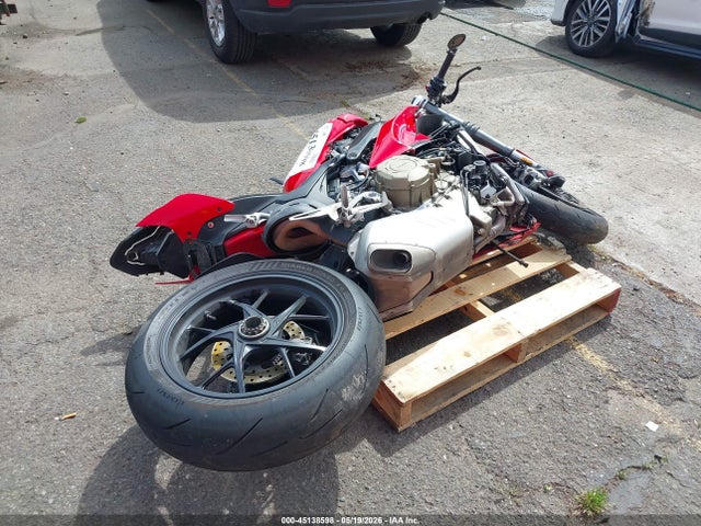 Ducati Panigale V4/v4s/v4s Speciale 2019 ZDMDAGNW3KB005760 Image 4