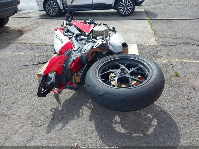 Ducati Panigale V4/v4s/v4s Speciale 2019 ZDMDAGNW3KB005760 Image 6