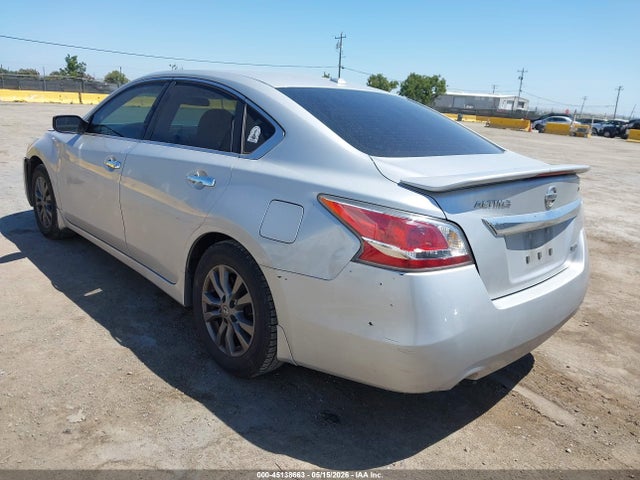 Продаж на аукціоні авто 2015 Nissan Altima 2.5 S, vin: 1N4AL3AP5FC583591, номер лоту: 45138663