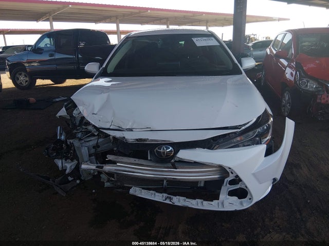 45138684 :رقم المزاد ، 5YFEPMAEXMP209910 vin ، 2021 Toyota Corolla Le مزاد بيع