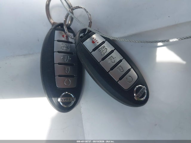 45138737 :رقم المزاد ، 5N1AT2MT4HC826738 vin ، 2017 Nissan Rogue Sl مزاد بيع