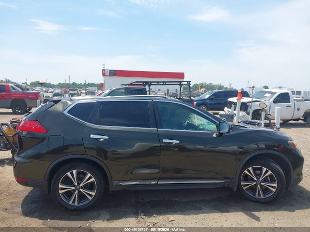 45138737 :رقم المزاد ، 5N1AT2MT4HC826738 vin ، 2017 Nissan Rogue Sl مزاد بيع