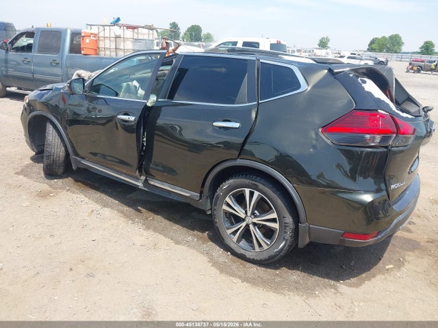 45138737 :رقم المزاد ، 5N1AT2MT4HC826738 vin ، 2017 Nissan Rogue Sl مزاد بيع