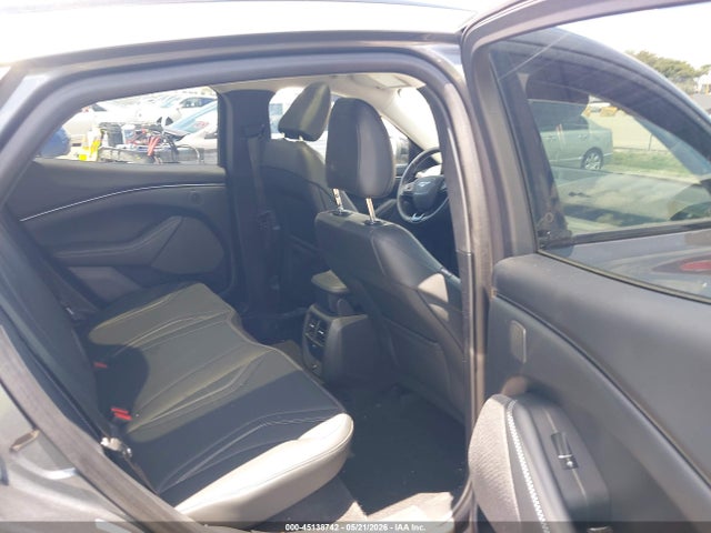 Ford Mustang Mach-e Premium 2023 3FMTK3R48PMA61081 Image 8