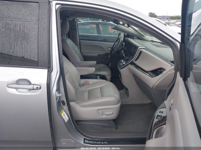 5TDYK3DC4GS739429 Toyota Sienna Xle Premium 8 Passenger