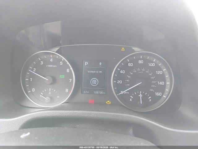 Продажа на аукционе авто 2017 Hyundai Elantra Se, vin: 5NPD84LF0HH073658, номер лота: 45138750