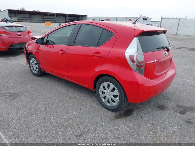 45138773 :رقم المزاد ، JTDKDTB32E1565955 vin ، 2014 Toyota Prius C Two مزاد بيع