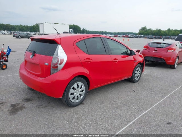 45138773 :رقم المزاد ، JTDKDTB32E1565955 vin ، 2014 Toyota Prius C Two مزاد بيع