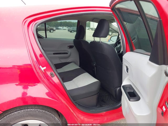 45138773 :رقم المزاد ، JTDKDTB32E1565955 vin ، 2014 Toyota Prius C Two مزاد بيع