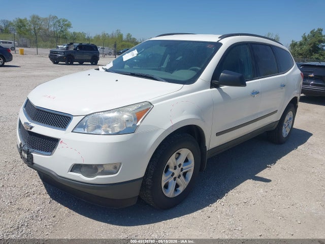 45138780 :رقم المزاد ، 1GNKREED7CJ402109 vin ، 2012 Chevrolet Traverse Ls مزاد بيع