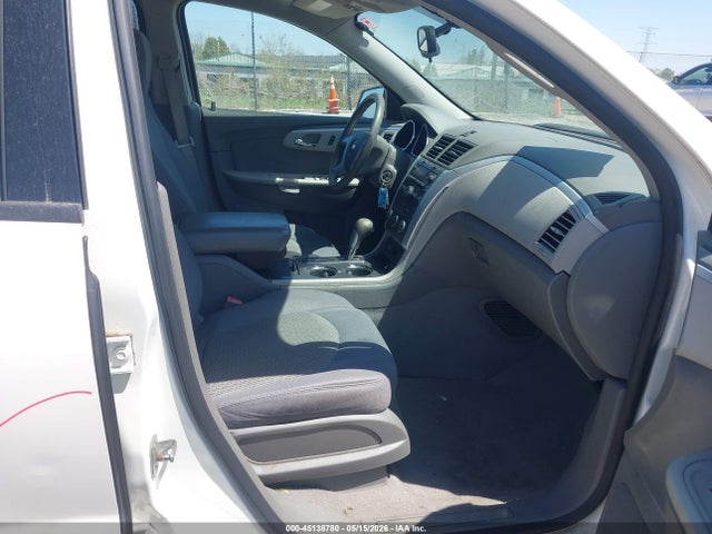 45138780 :رقم المزاد ، 1GNKREED7CJ402109 vin ، 2012 Chevrolet Traverse Ls مزاد بيع