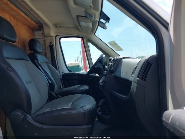 45138787 :رقم المزاد ، 3C6TRVAG9GE114888 vin ، 2016 Ram Promaster 1500 Low Roof مزاد بيع
