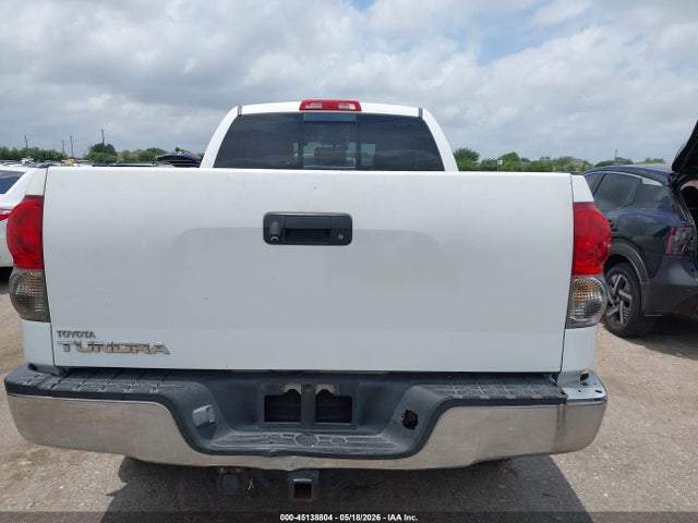 45138804 :رقم المزاد ، 5TFRT541X8X017356 vin ، 2008 Toyota Tundra Sr5 4.7l V8 مزاد بيع
