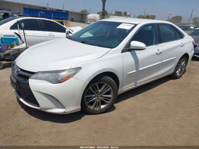Toyota CAMRY SE 2015 4T1BF1FK9FU049796 Image 2