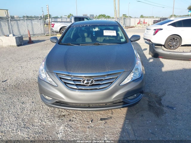 2013 Hyundai Sonata Se მანქანა იყიდება აუქციონზე, vin: 5NPEC4AC6DH693226, აუქციონის ნომერი: 45138820
